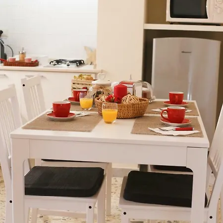 Casa Cairoli شقة *